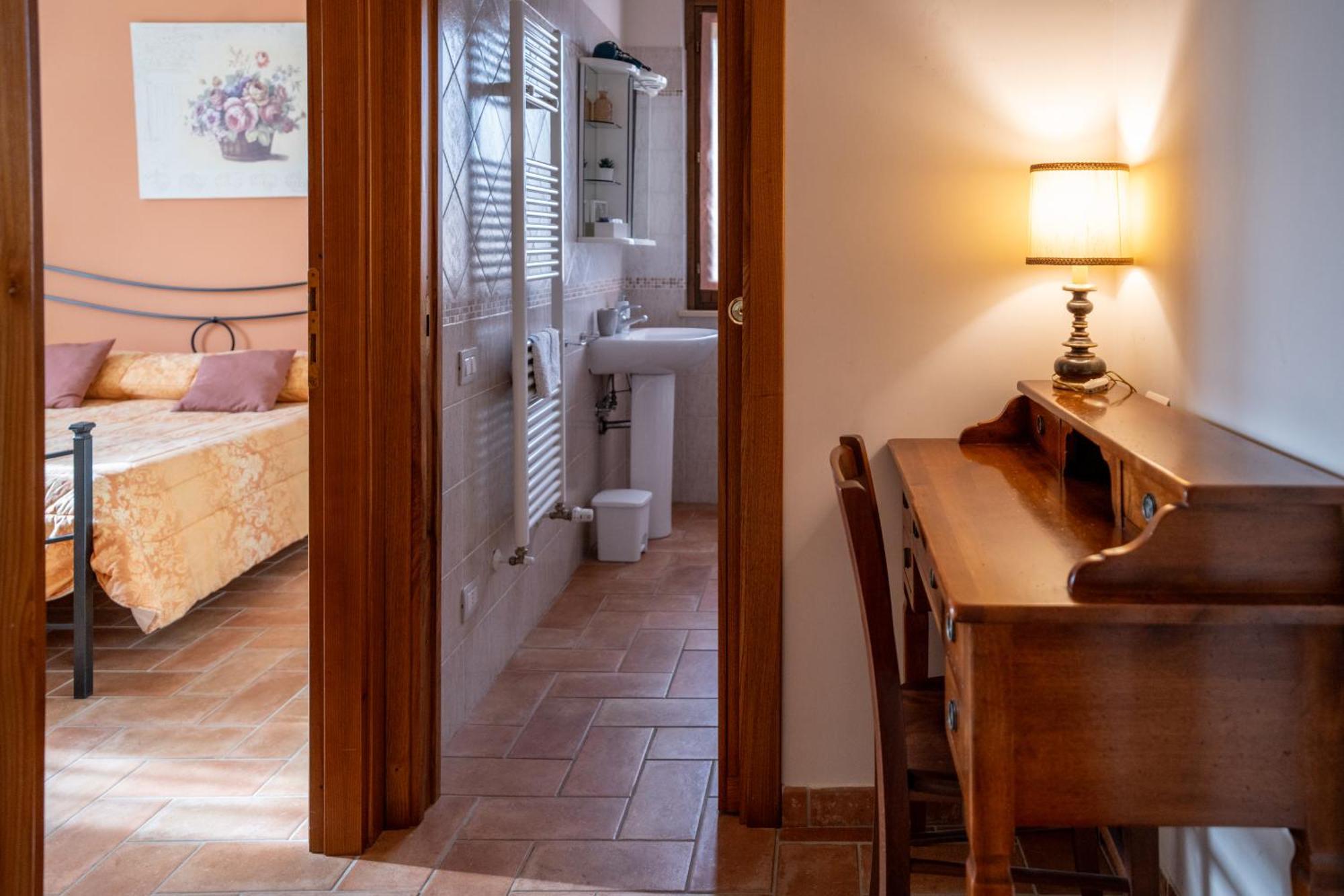 Casa Cardarella Guest House Beroide Eksteriør bilde